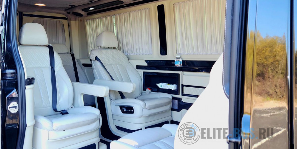 Минивэн Mercedes-Benz Sprinter VIP