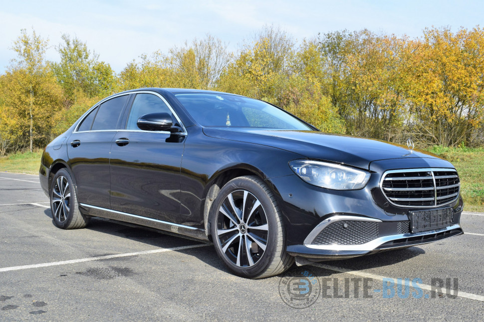 W213 Restyling Mercedes-Benz W213 E200 Restyling арендовать с водителем в elite-bus.ru